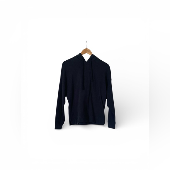 NWOT UGG Women's Black Hoodie/Sweater - Picture 7 of 7